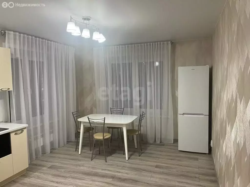 2-комнатная квартира: Липецк, Елецкое шоссе, 5 (61.7 м) - Фото 1