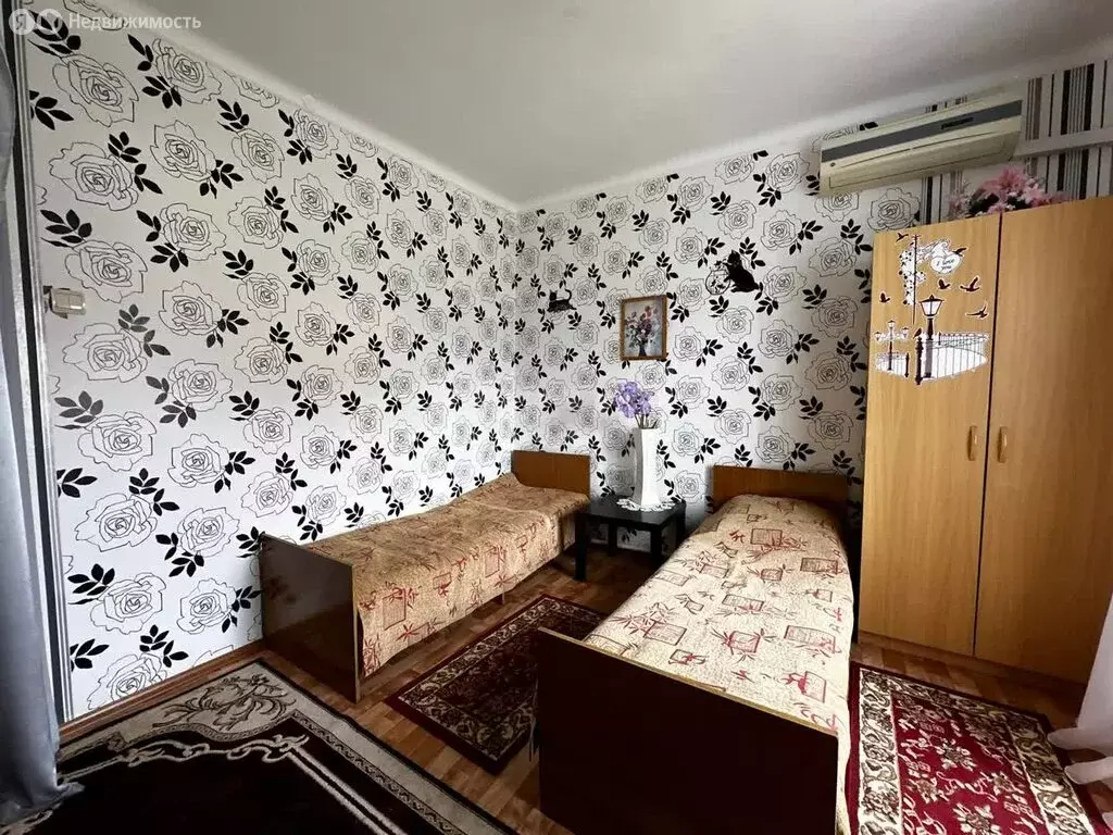 3-комнатная квартира: Геленджик, Абрикосовая улица, 2 (85 м) - Фото 1