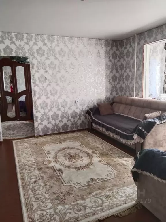 5-к кв. Карачаево-Черкесия, Карачаевский район, Правокубанский пгт  ... - Фото 1