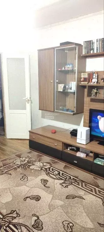 2-к кв. Омская область, Омск ул. Куйбышева, 81 (51.2 м) - Фото 2