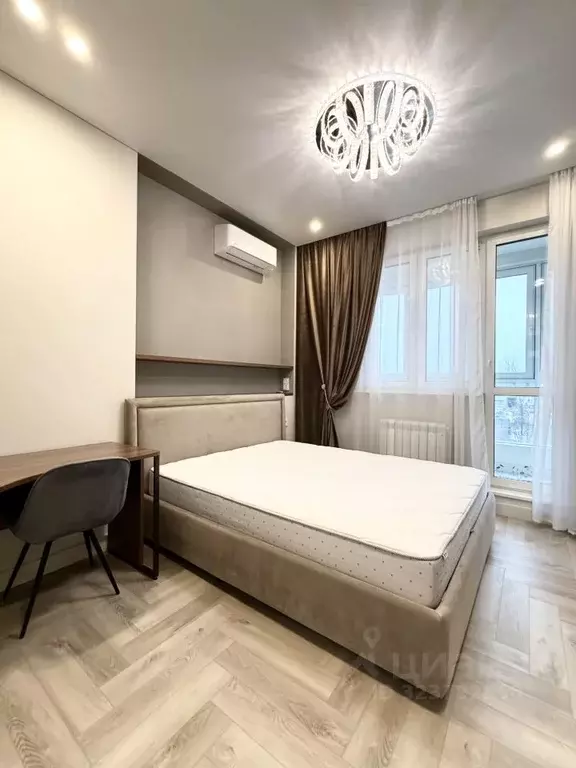 3-к кв. Москва д. Сосенки, ул. Ясеневая, 3к1 (70.0 м) - Фото 0