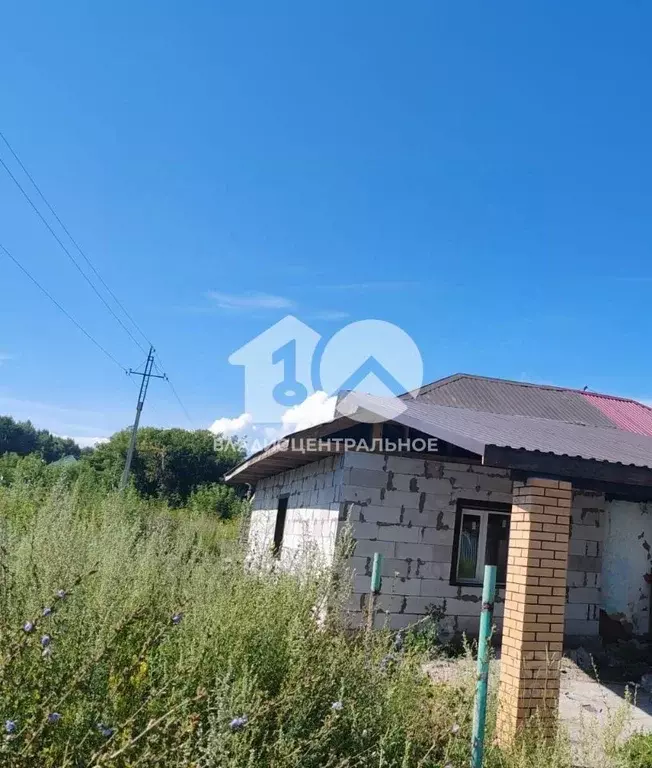 Дом в Новосибирская область, Бердск ул. Калинина (66 м) - Фото 2