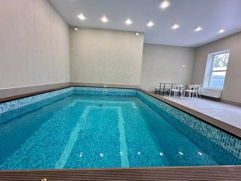 Дом в Татарстан, Казань ул. Яктылык, 12А (400 м) - Фото 1