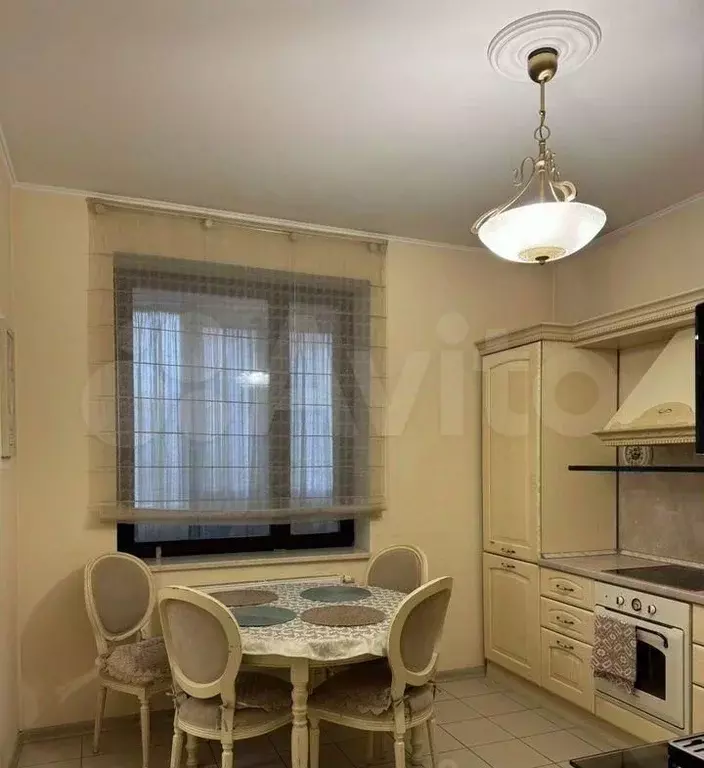 1-к. квартира, 50 м, 4/10 эт. - Фото 1