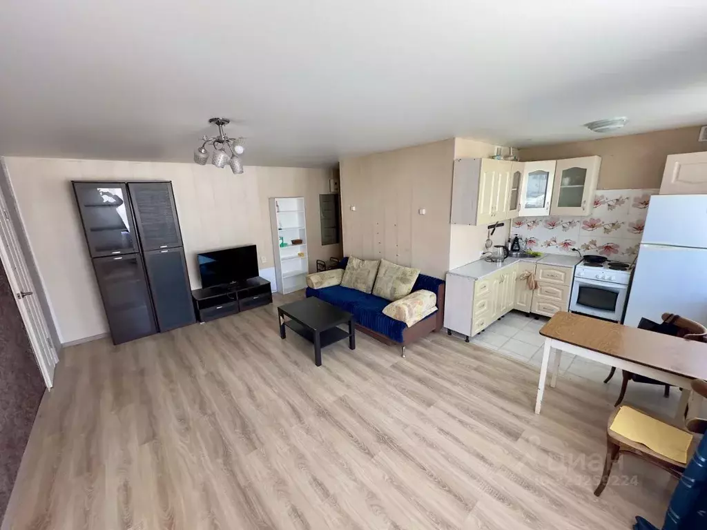 2-к кв. Камчатский край, Вилючинск Кронштадтская ул., 5 (43.0 м) - Фото 1