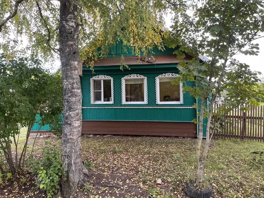 Дом в Новгородская область, Шимский район, Медведское с/пос, д. Старое ... - Фото 0