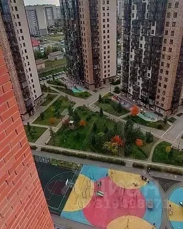 2-к кв. Красноярский край, Красноярск Линейная ул., 122 (56.0 м) - Фото 1