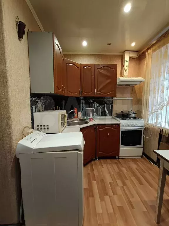 2-к. квартира, 30,4 м, 5/5 эт. - Фото 0