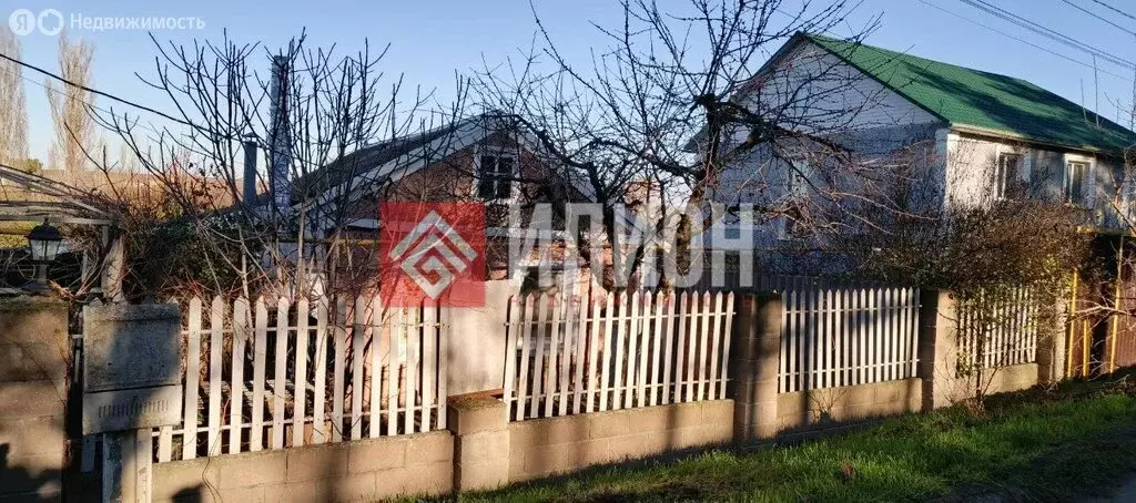 Дом в Угловое, улица Комарова (85 м) - Фото 1