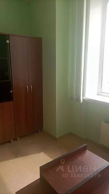 Помещение свободного назначения в Саха (Якутия), Нерюнгри ул. ... - Фото 0