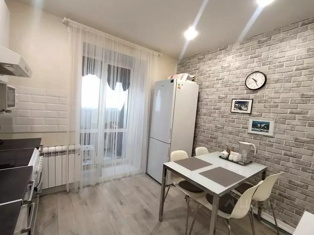 2-к кв. Омская область, Омский район, пос. Ростовка ул. Михаила ... - Фото 2