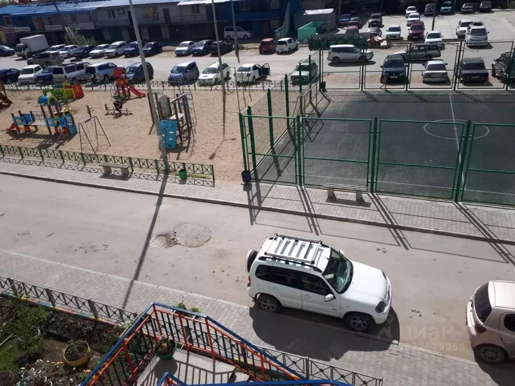 2-к кв. Саха (Якутия), Якутск ул. Лермонтова, 26 (58.0 м) - Фото 2