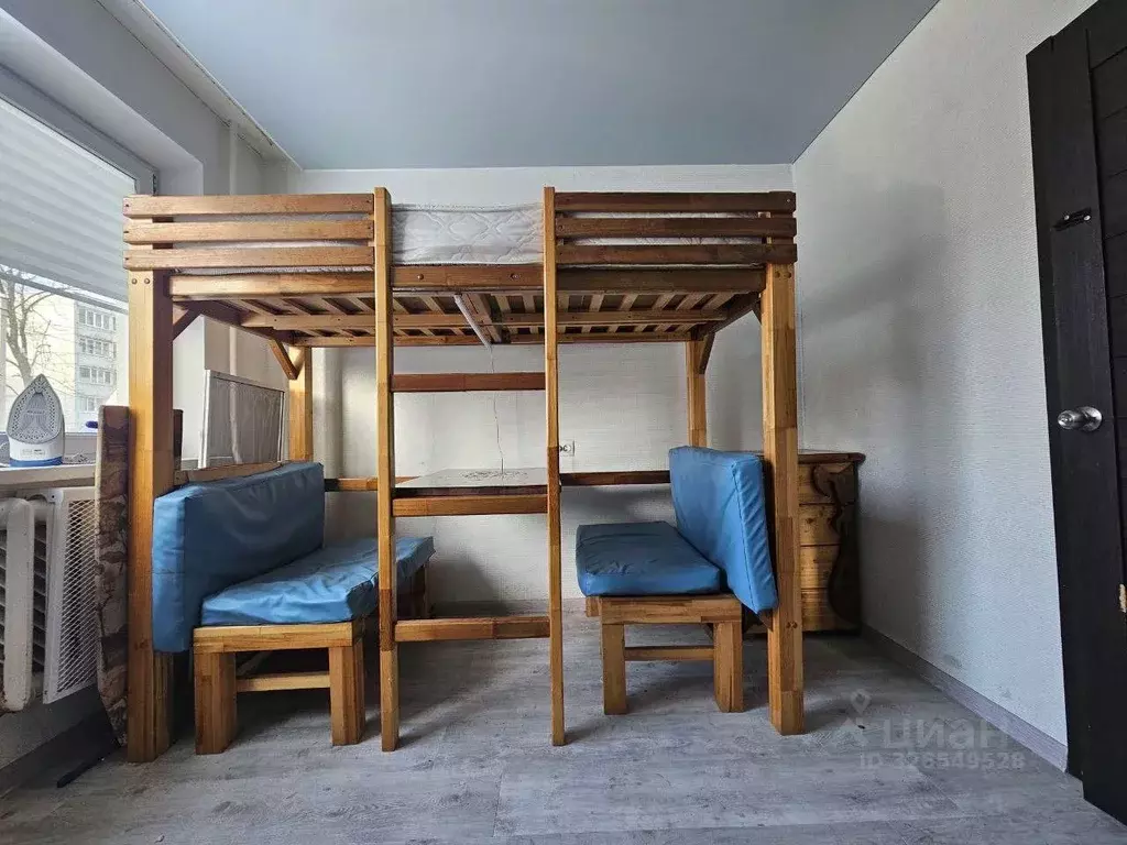 4-к кв. Ленинградская область, Гатчина ул. Урицкого, 3 (75.0 м) - Фото 2