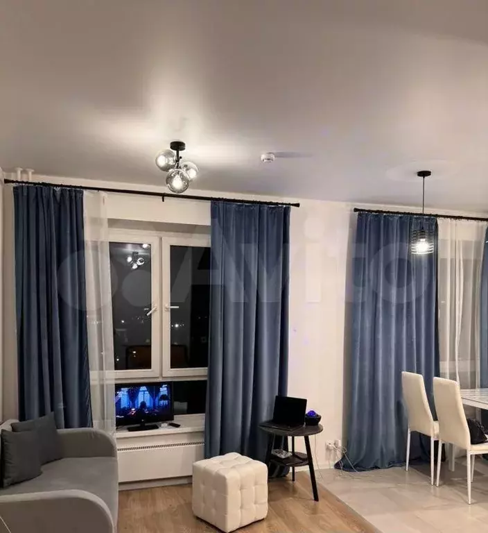1-к. квартира, 35 м, 4/23 эт. - Фото 0
