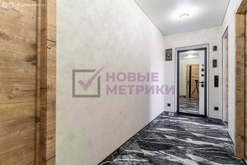 3-комнатная квартира: Санкт-Петербург, улица Демьяна Бедного, 2к1 ... - Фото 1