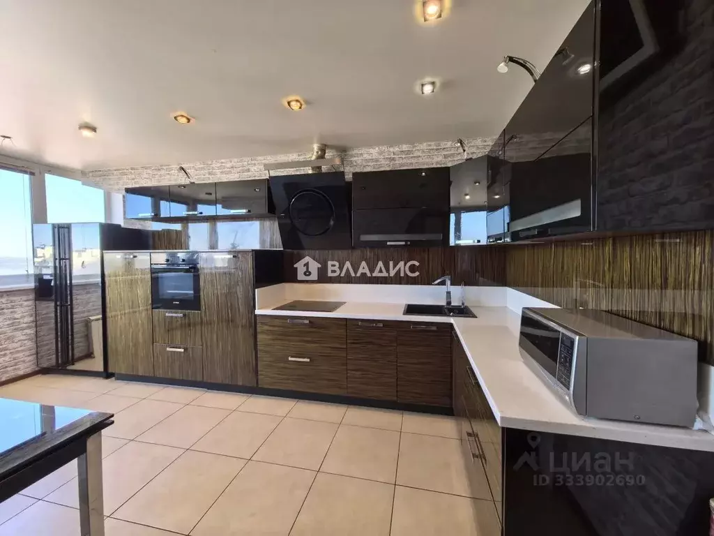 3-к кв. Московская область, Красногорск ул. Вилора Трифонова, 1 (74.1 ... - Фото 1