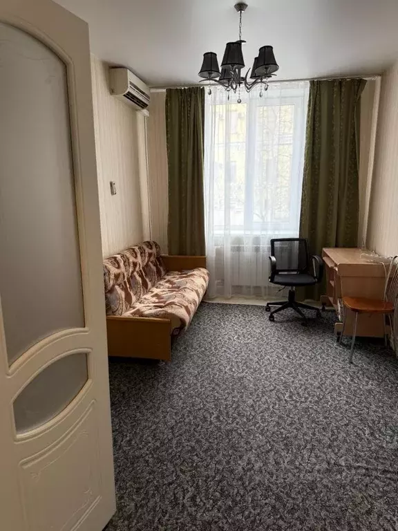 1-к кв. Волгоградская область, Волгоград ул. Пушкина, 12 (38.0 м) - Фото 1