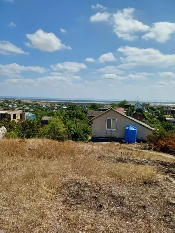 Участок в Крым, Щелкино Ленинский район, ул. Горная (8.0 сот.) - Фото 0