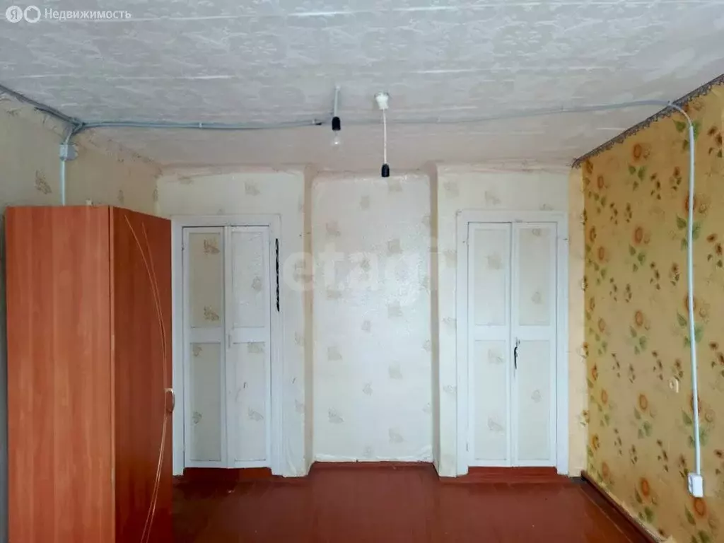 3-комнатная квартира: село Лариха, Советская улица, 16 (50 м) - Фото 2