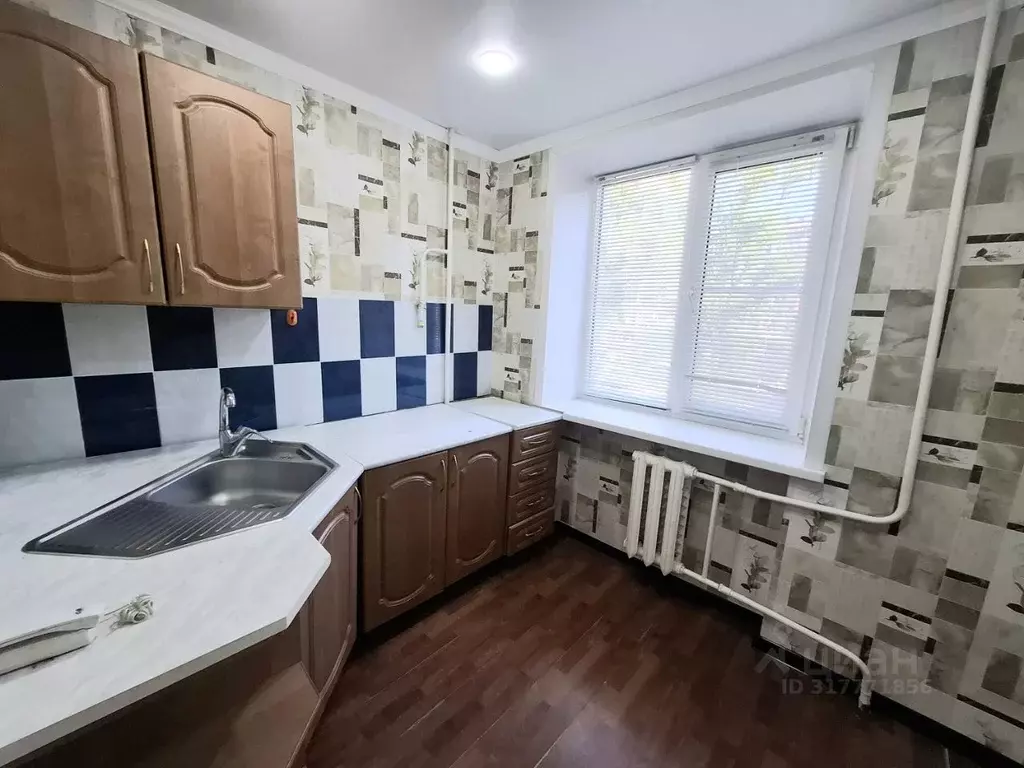 1-к кв. Карачаево-Черкесия, Черкесск Пятигорское ш., 3А (30.0 м) - Фото 0