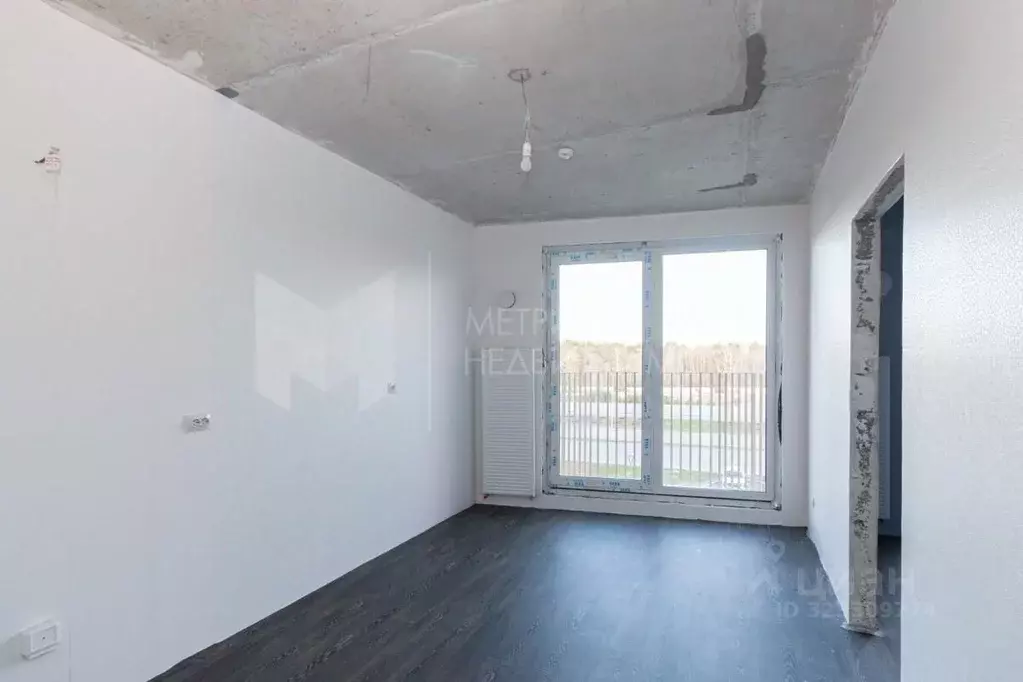 1-к кв. Тюменская область, Тюмень ул. Фармана Салманова, 5 (29.1 м) - Фото 1