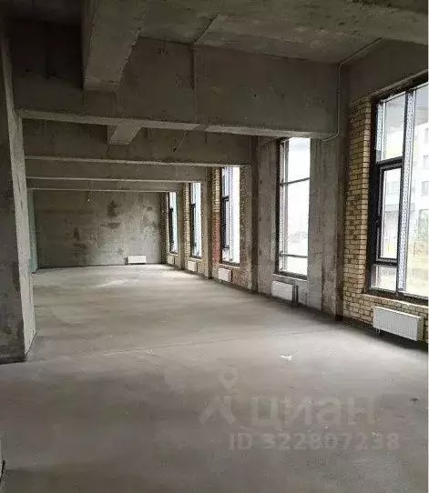 Помещение свободного назначения в Татарстан, Казань просп. Ильгама ... - Фото 1