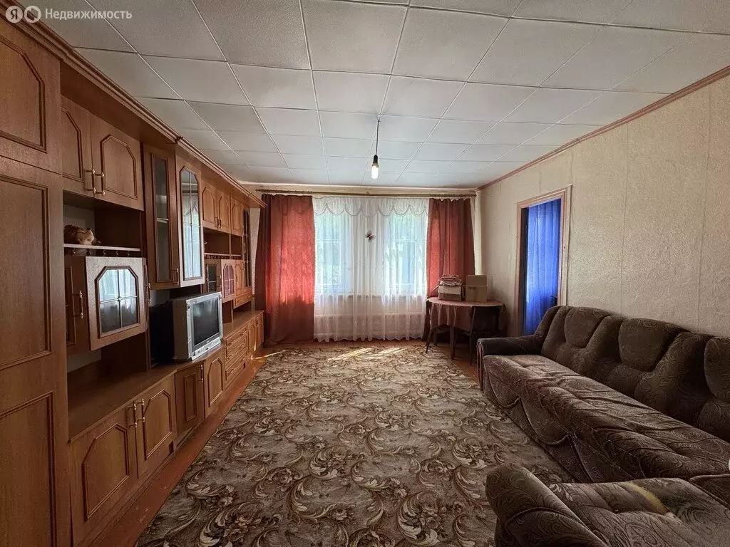 Дом в село Тростенец, Колхозная улица (73 м) - Фото 1