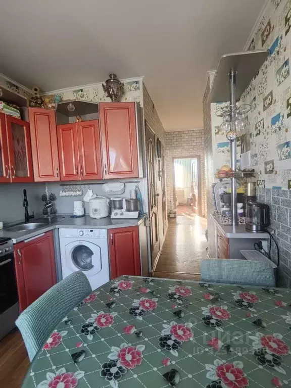 3-к кв. Кемеровская область, Прокопьевск ул. Есенина, 106 (63.8 м) - Фото 0