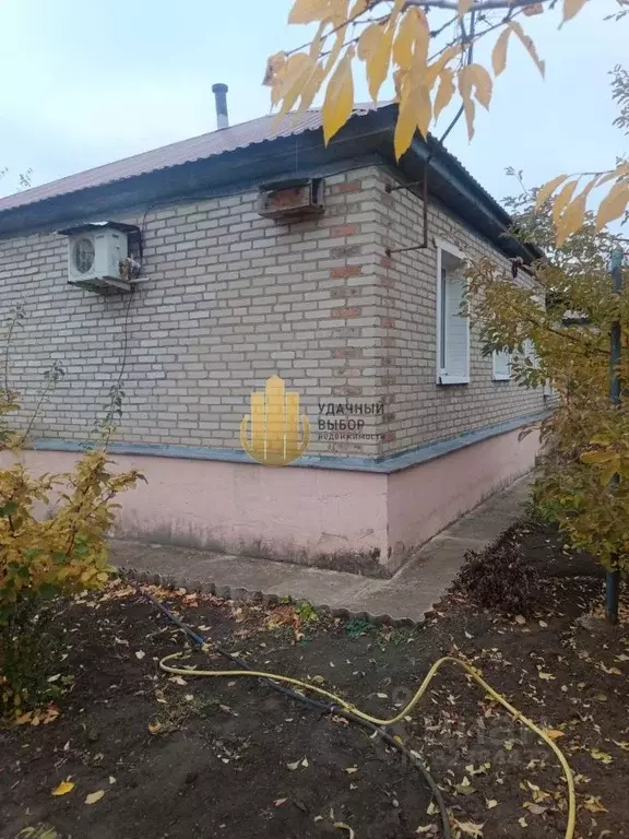 Дом в Ростовская область, Белокалитвинский район, пос. Коксовый ул. ... - Фото 2