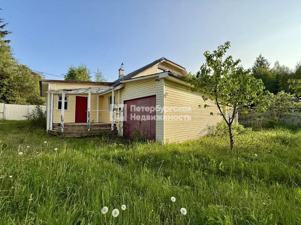 Дом в Ленинградская область, Выборгский район, Первомайское с/пос, ... - Фото 1