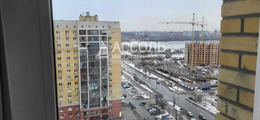 Студия Омская область, Омск ул. Перелета, 32 (65.0 м) - Фото 1