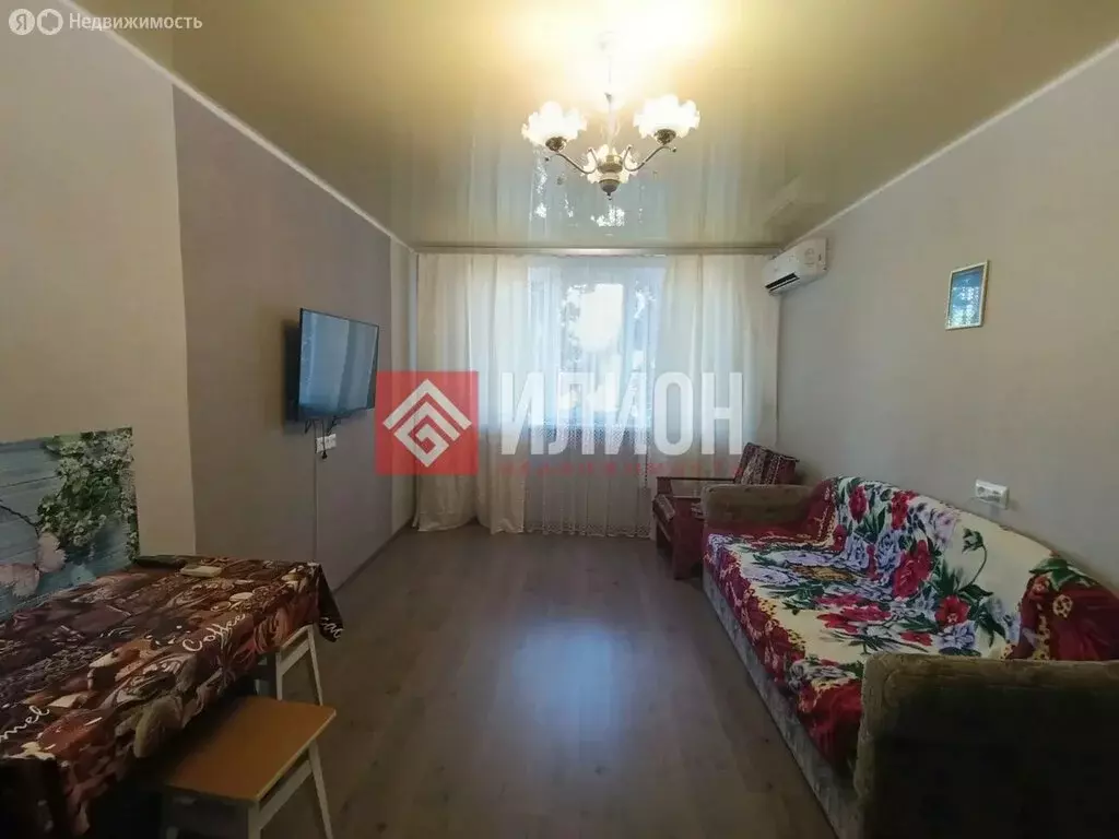 1к в 10-комнатной квартире (17.6 м) - Фото 1