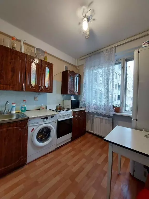 Комната Санкт-Петербург Будапештская ул., 61 - Фото 1