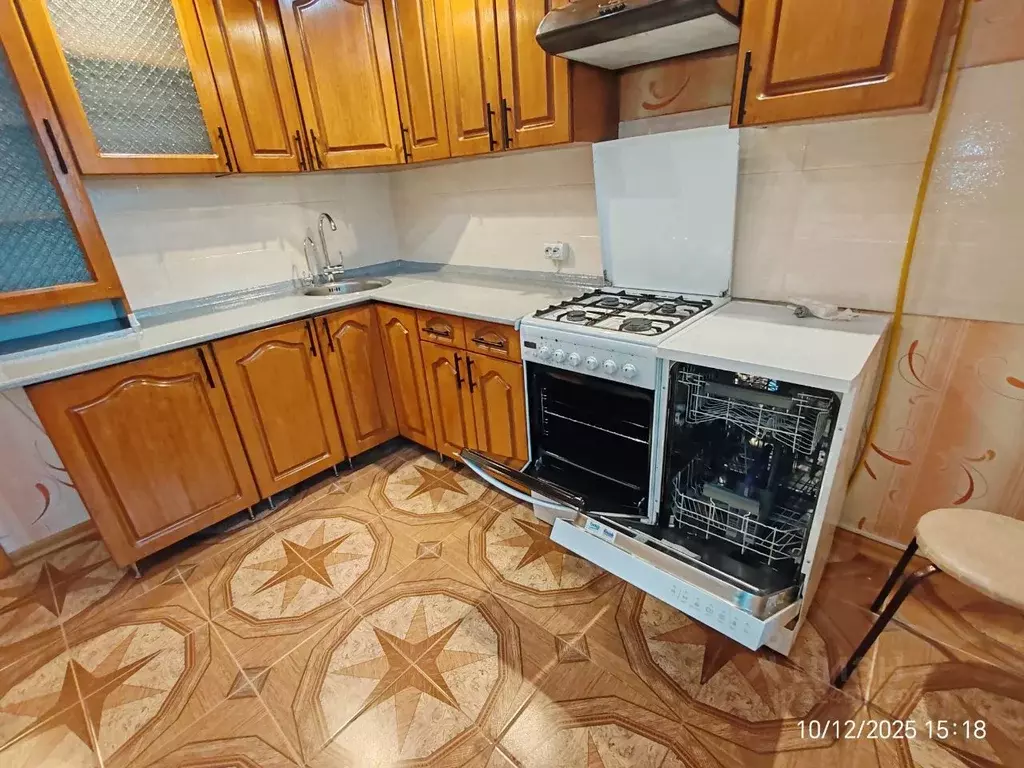 2-к кв. Белгородская область, Строитель Яковлевский городской округ, ... - Фото 2