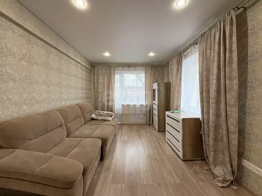 2-к кв. Калужская область, Калуга ул. Чехова, 7 (41.7 м) - Фото 1