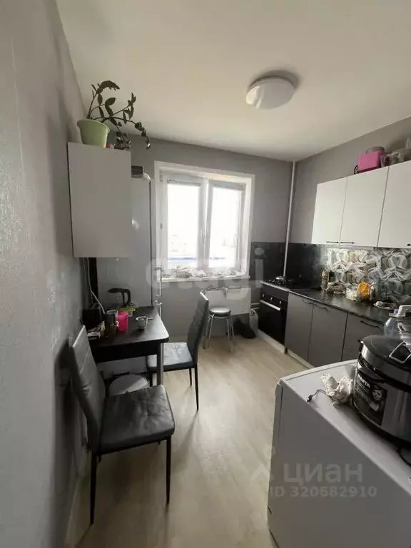 2-к кв. Курганская область, Шадринск ул. Автомобилистов, 44 (56.2 м) - Фото 0