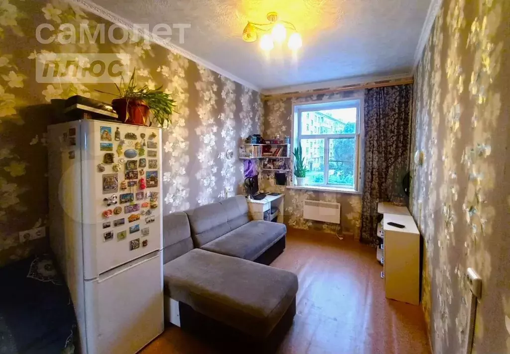 Комната 14,1 м в 3-к., 2/2 эт. - Фото 1