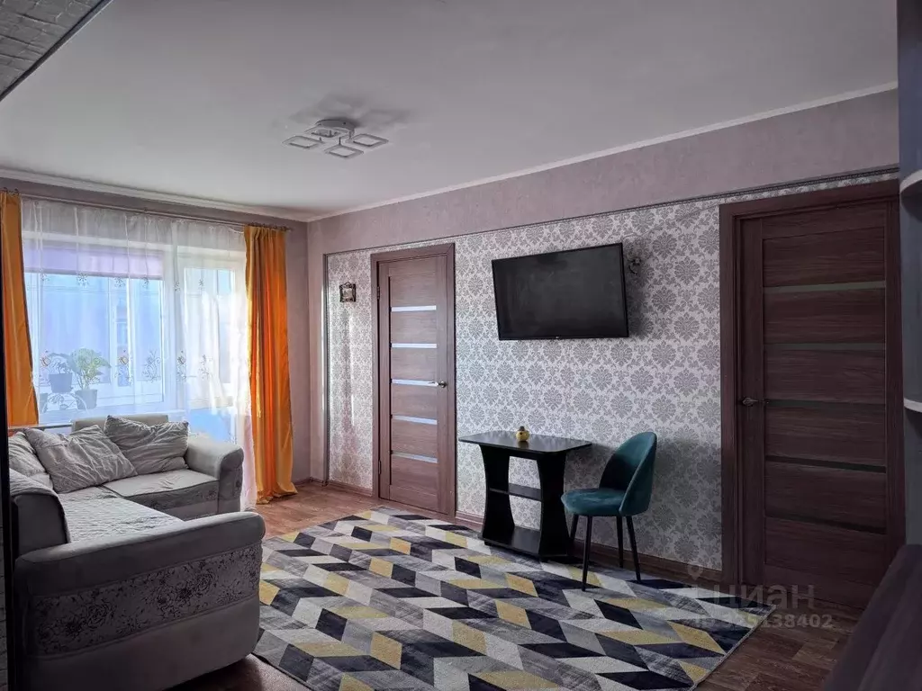 2-к кв. Омская область, Омск ул. 33-я Северная, 30Б (45.4 м) - Фото 1