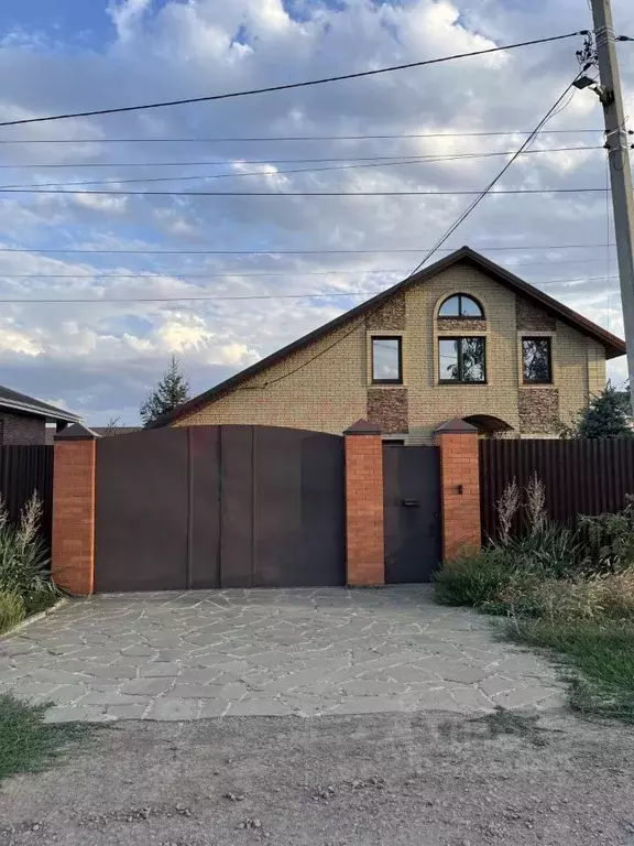 Дом в Ростовская область, Новочеркасск Троицкая пл. (200 м) - Фото 1