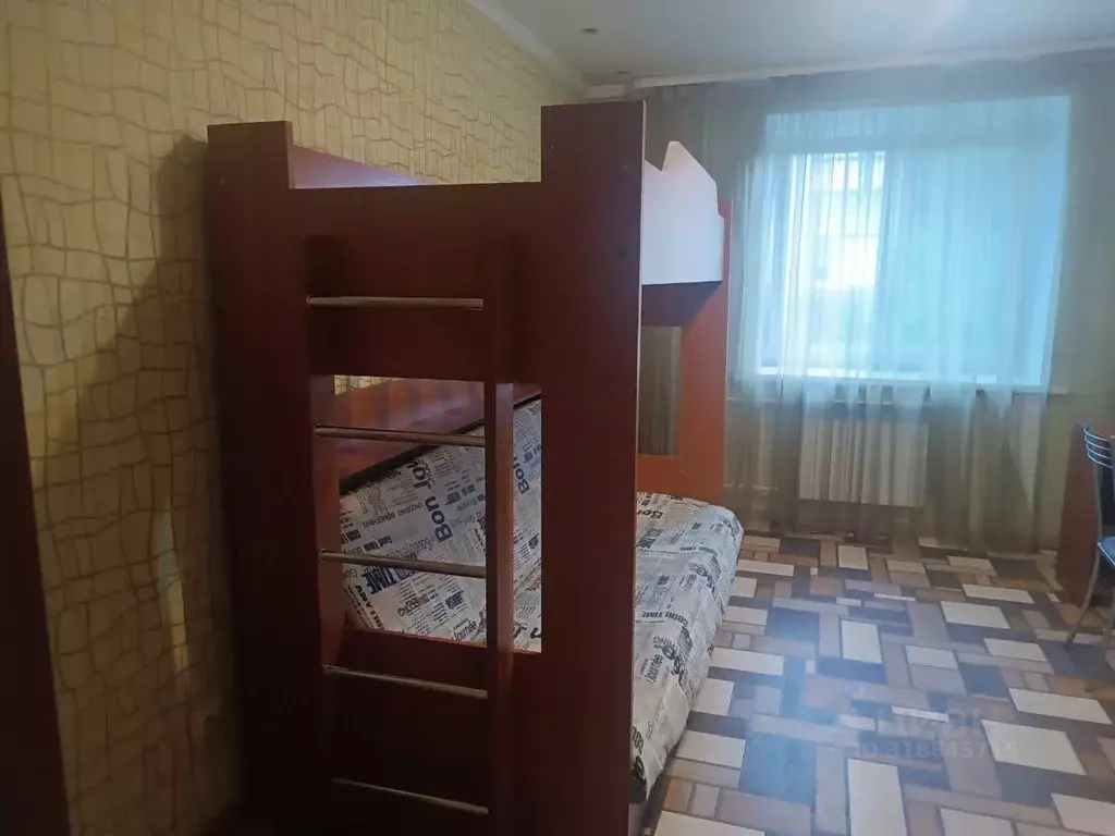3-к кв. Хакасия, Абакан Верхняя Согра мкр, ул. Молодежная, 8 (74.5 м) - Фото 0