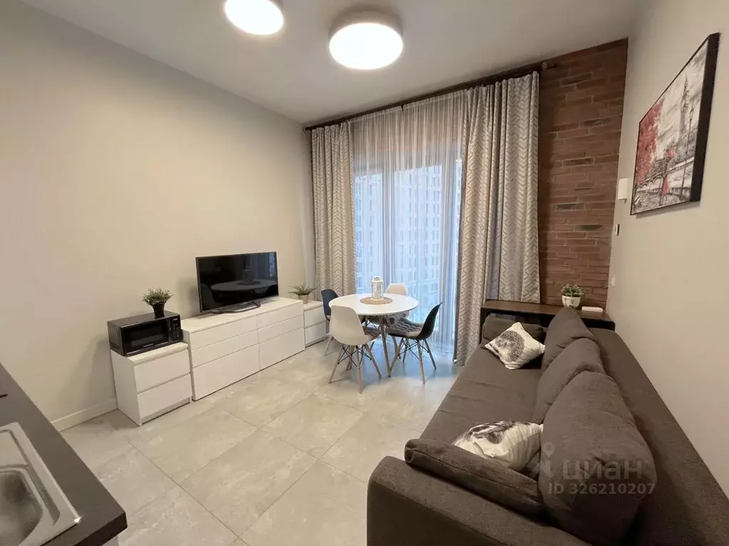 1-к кв. Санкт-Петербург наб. Макарова, 60 (42.0 м) - Фото 1