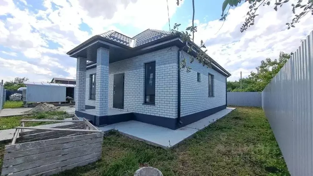 Дом в Краснодарский край, Краснодар Черников хут.,  (80 м) - Фото 1