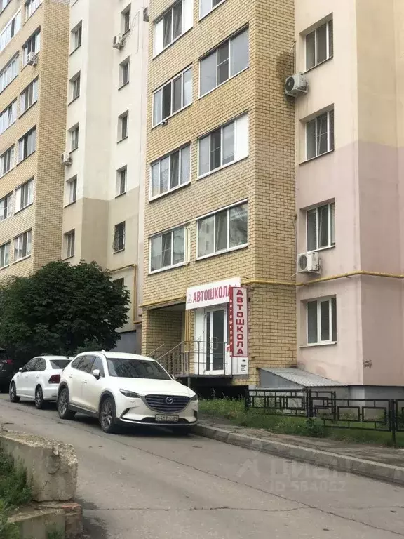 Помещение свободного назначения в Саратовская область, Саратов проезд . - Фото 1