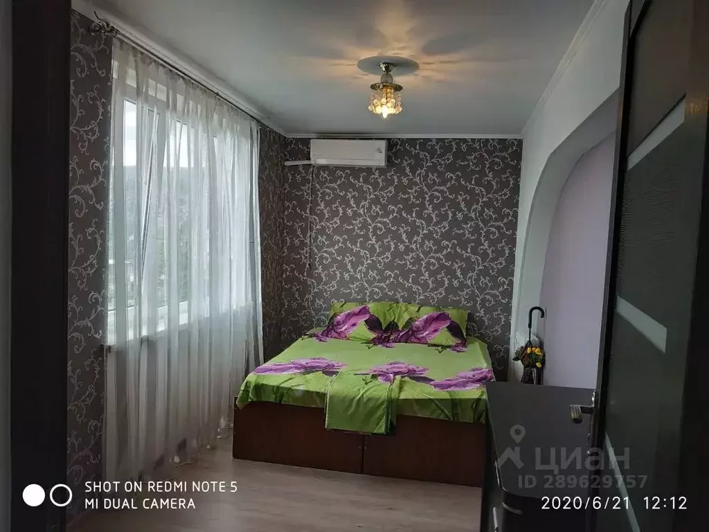 Дом в Крым, Феодосия ул. Стамова, 23/15 (100 м) - Фото 0