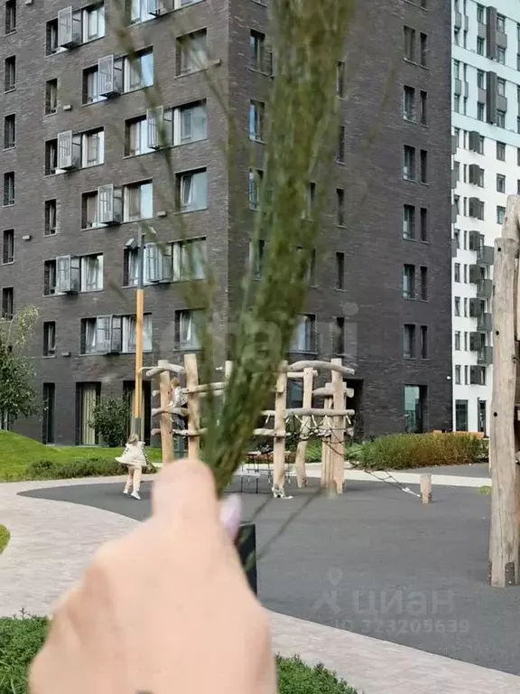 3-к кв. Тюменская область, Тюмень ул. 50 лет Октября, 63Г (100.0 м) - Фото 1