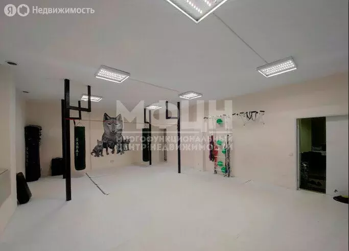 Помещение свободного назначения (142.4 м) - Фото 1