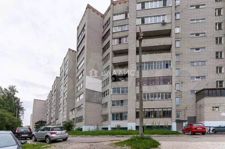 4-к. квартира, 74м, 1/9эт. - Фото 0