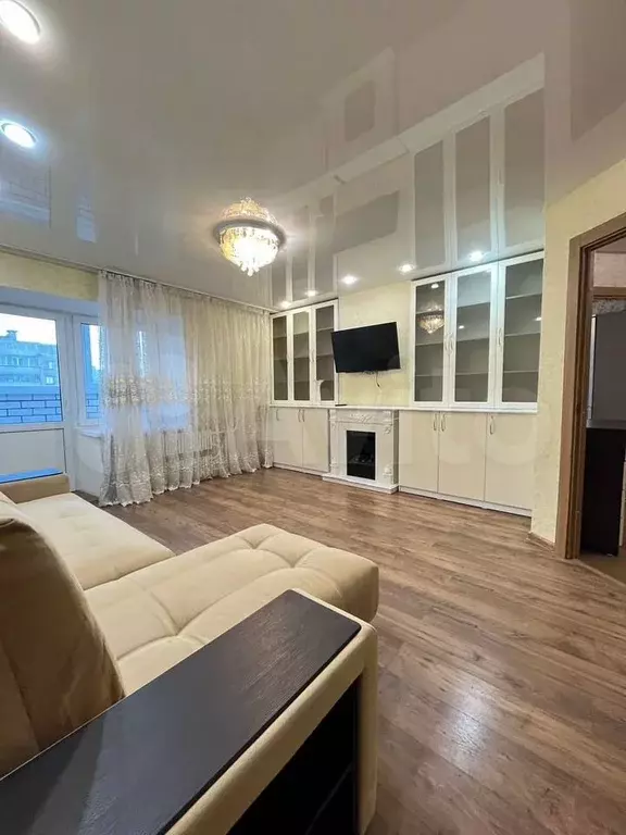 3-к. квартира, 65 м, 9/16 эт. - Фото 1