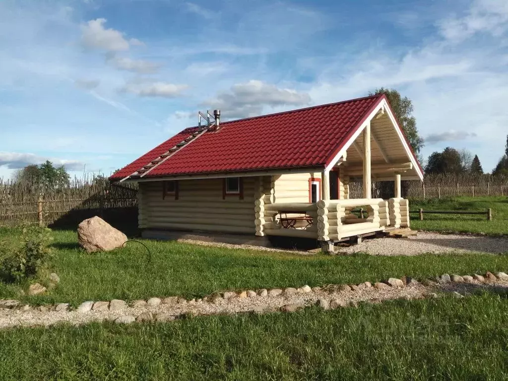 Дом в Псковская область, Пушкиногорье городское поселение, д. ... - Фото 1