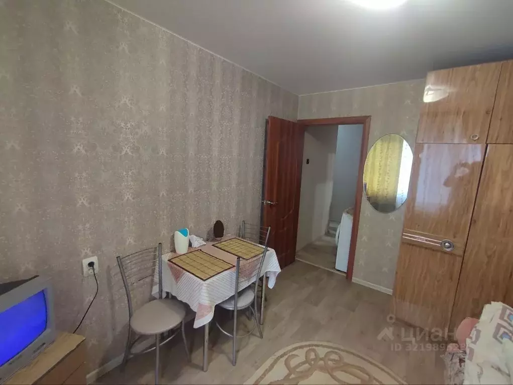 Комната Ханты-Мансийский АО, Нефтеюганск 12-й мкр, 49 (15.0 м) - Фото 1